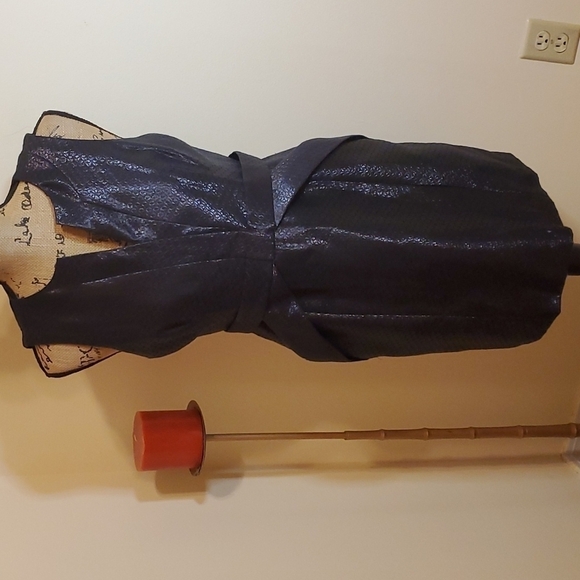 Maeve (Anthropologie) Black shimmery dress size 8P - Picture 3 of 17